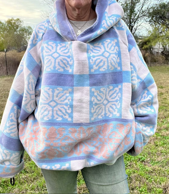 Super Cool Vintage Blanket Hoodie Sweatshirt Style Size L/XL