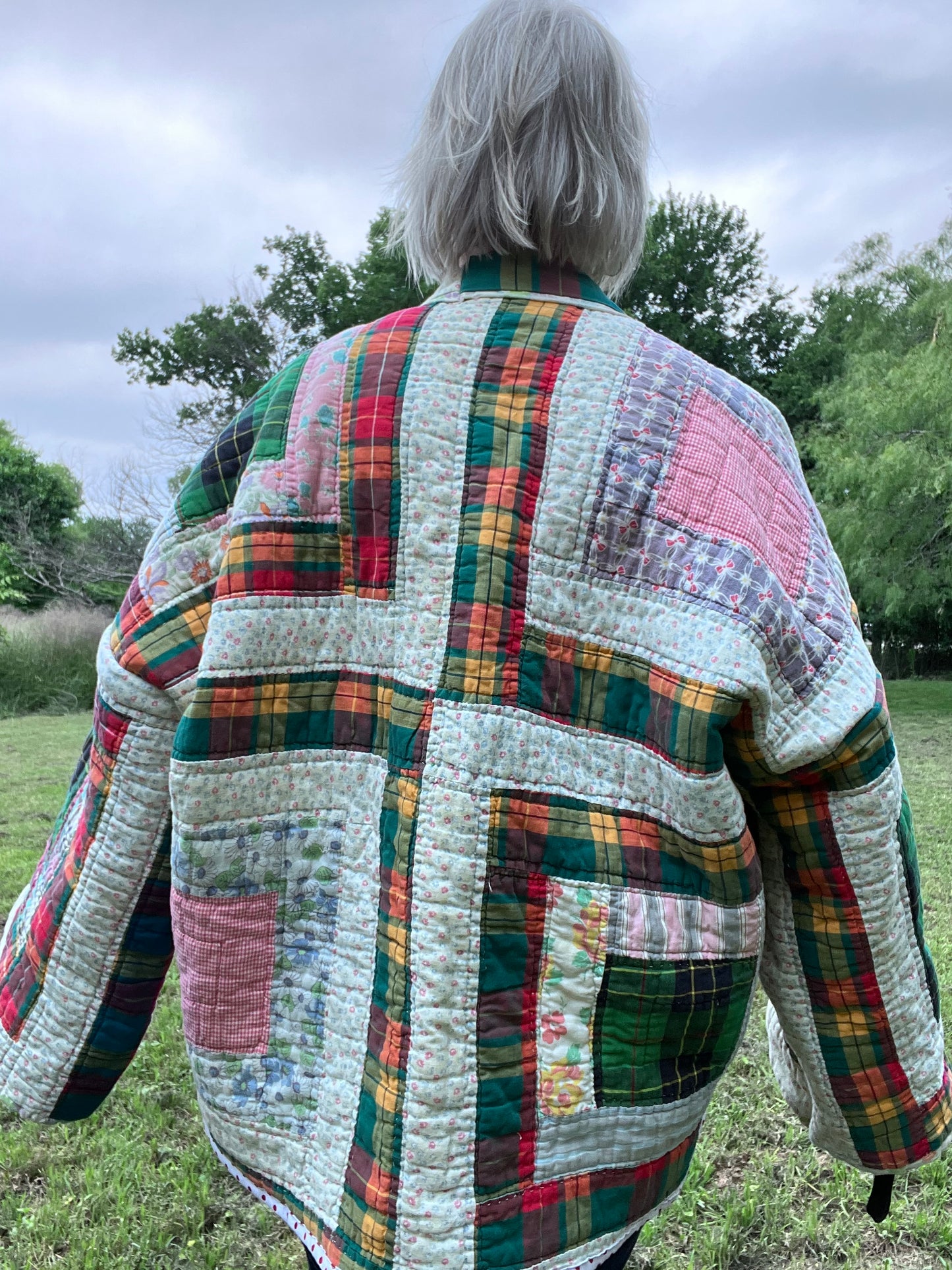 Gorgeous Log Cabin Court House Steps Quilt Coat in Fund Colors