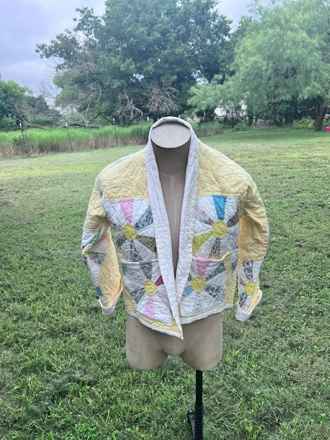 Gorgeous Butter Yellow Dresden Style Cropped Quilt Coat