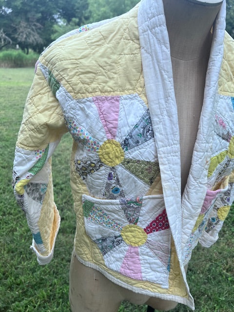Gorgeous Butter Yellow Dresden Style Cropped Quilt Coat