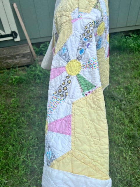 Gorgeous Butter Yellow Dresden Style Cropped Quilt Coat