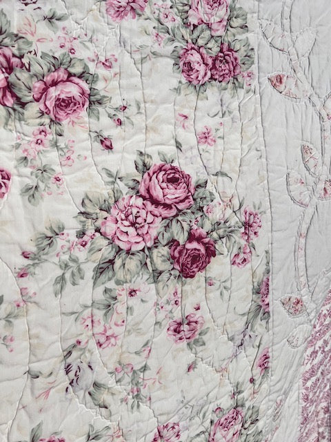 Racheal Ashwell Shabby Chic Red Ticking Toile Roses Quilt