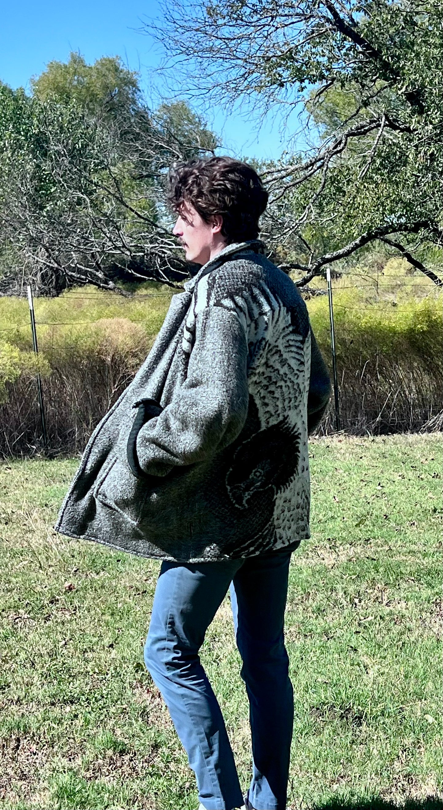 Vintage *Eagle* Flannel Blanket Jacket, Warm and Unisex Styling