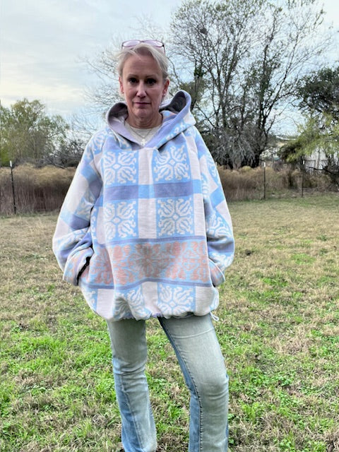 Super Cool Vintage Blanket Hoodie Sweatshirt Style Size L/XL