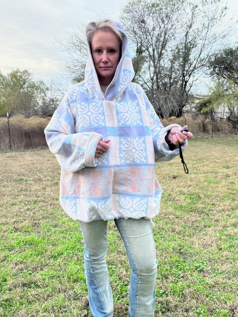 Super Cool Vintage Blanket Hoodie Sweatshirt Style Size L/XL