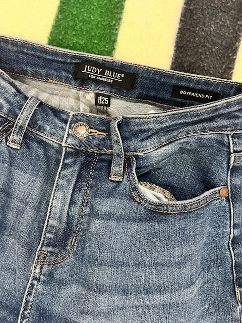 Super Chic ~Free People Inspired~ BARREL Quilt Jeans - Your Jeans, My Artistry!