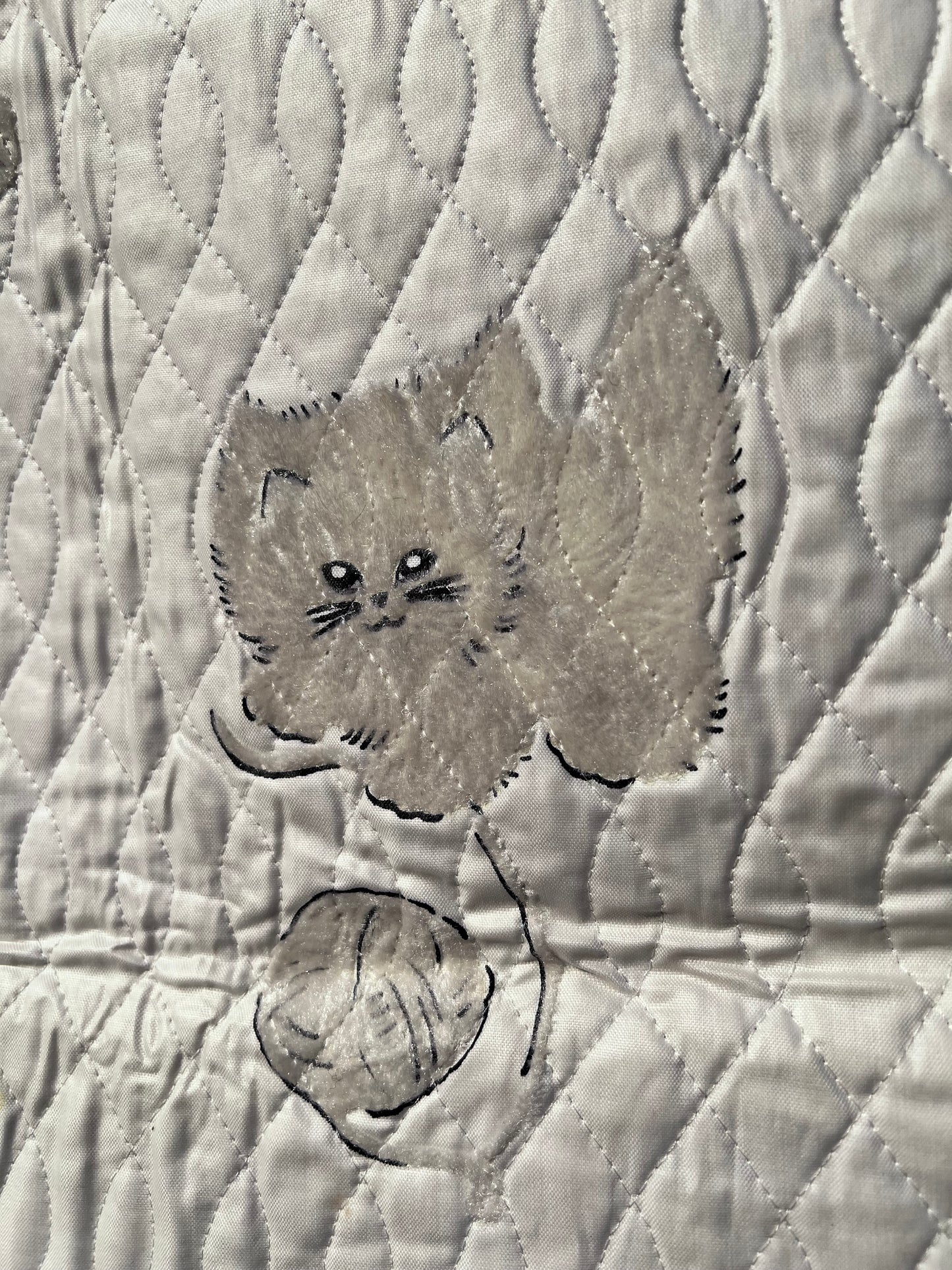 Kitten Cat Baby Crib Blanket, Fuzzy kitties with embroidered rose buds along the border