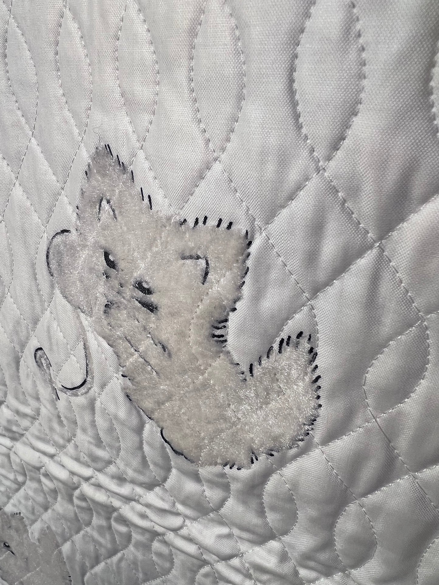 Kitten Cat Baby Crib Blanket, Fuzzy kitties with embroidered rose buds along the border