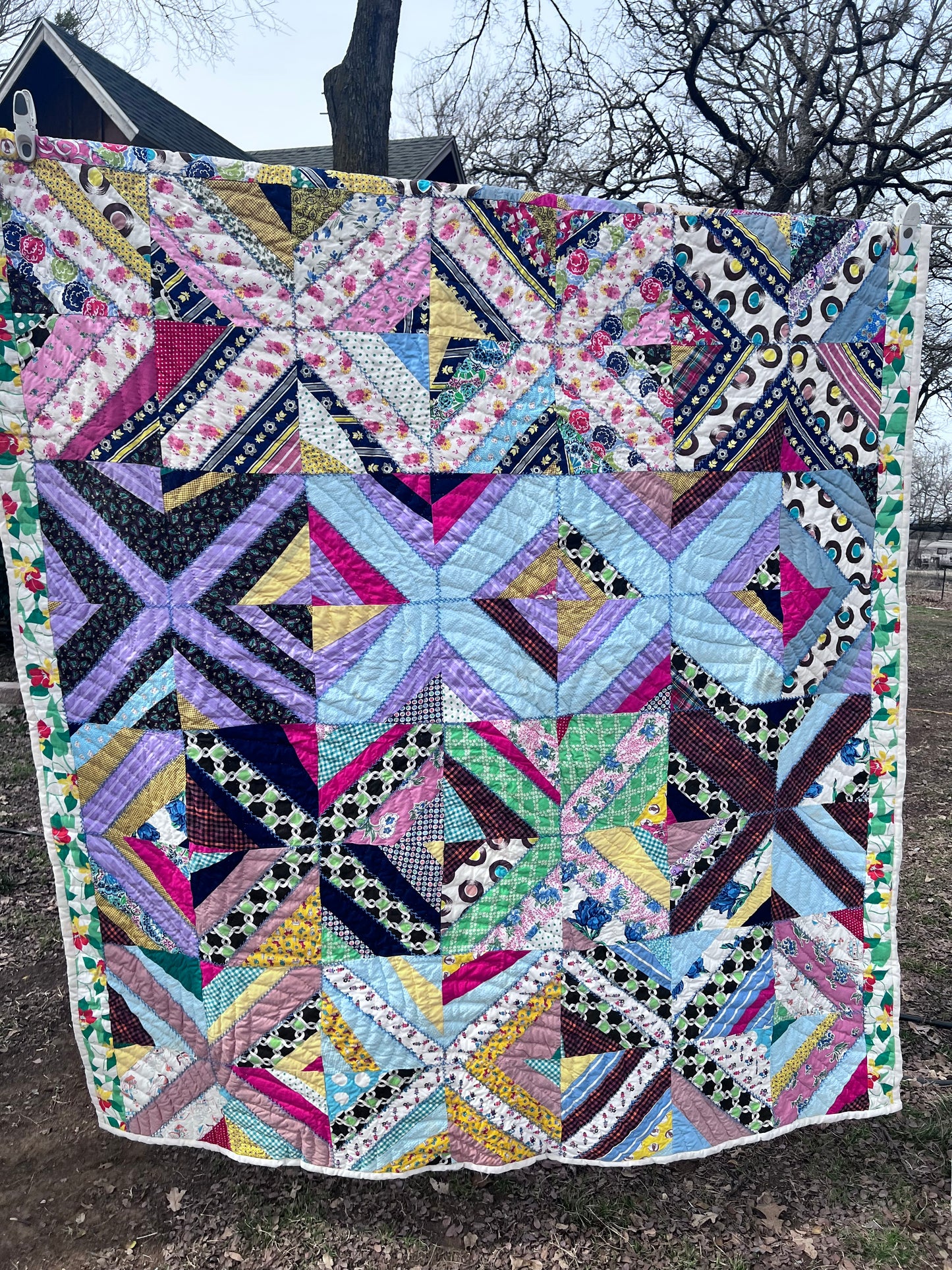 Getting your groove in with this unusual strappy quilt.