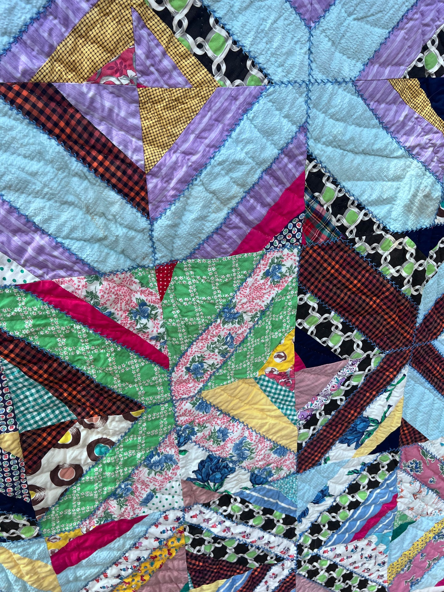 Getting your groove in with this unusual strappy quilt.