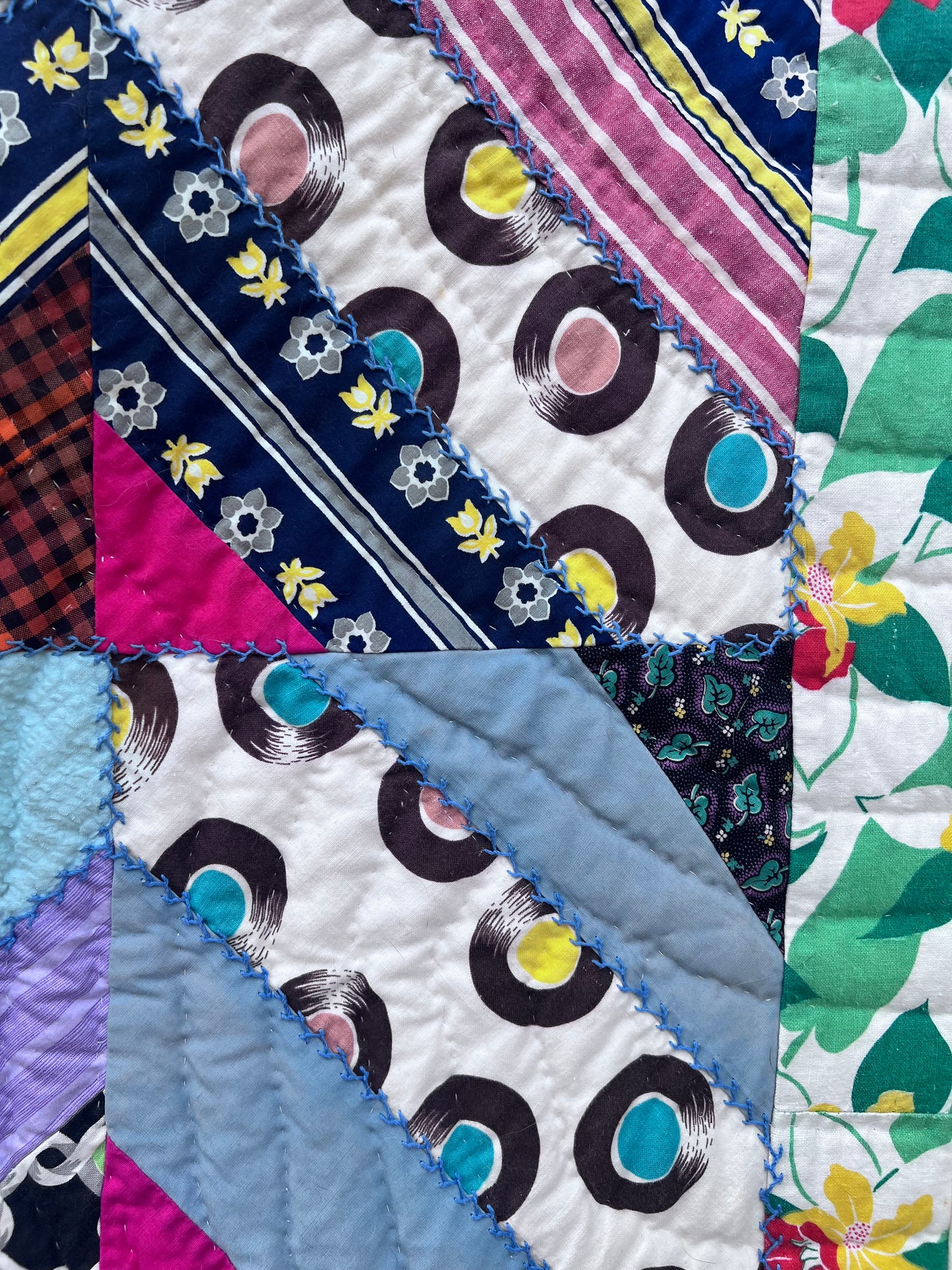 Getting your groove in with this unusual strappy quilt.