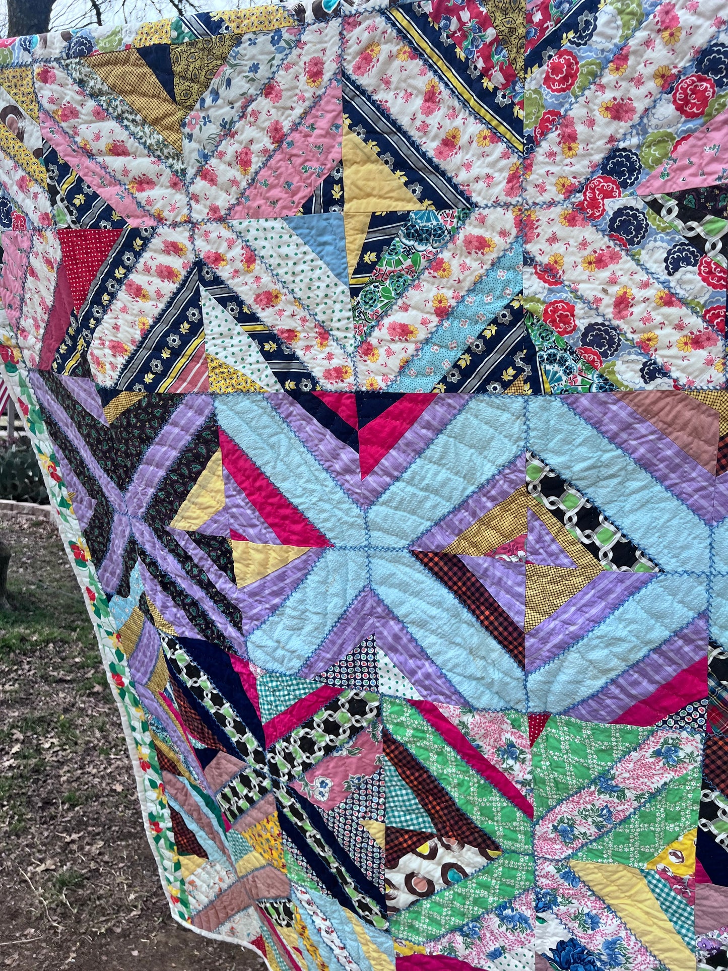 Getting your groove in with this unusual strappy quilt.