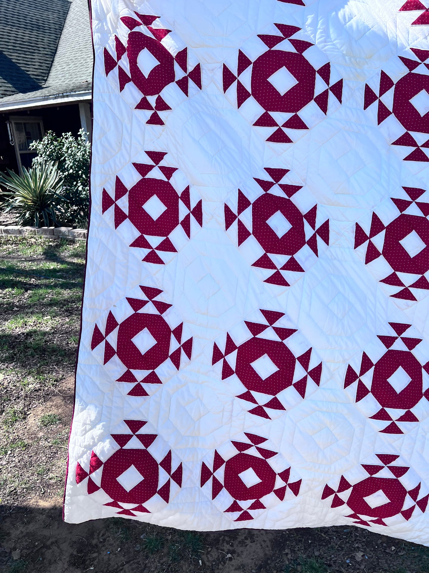 Crown of Thorns or Geese in the Pond Vintage Antique Red & White Quilt