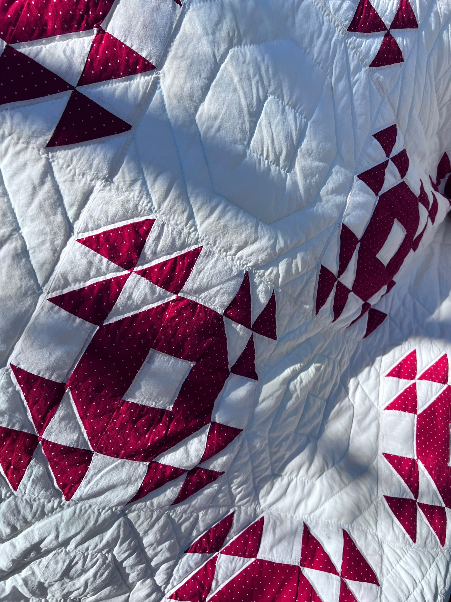 Crown of Thorns or Geese in the Pond Vintage Antique Red & White Quilt