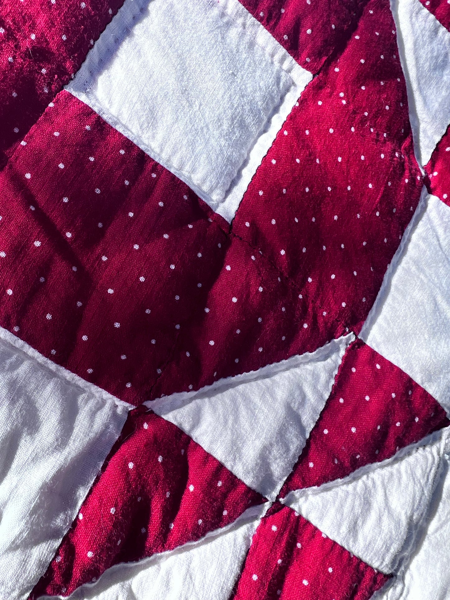 Crown of Thorns or Geese in the Pond Vintage Antique Red & White Quilt