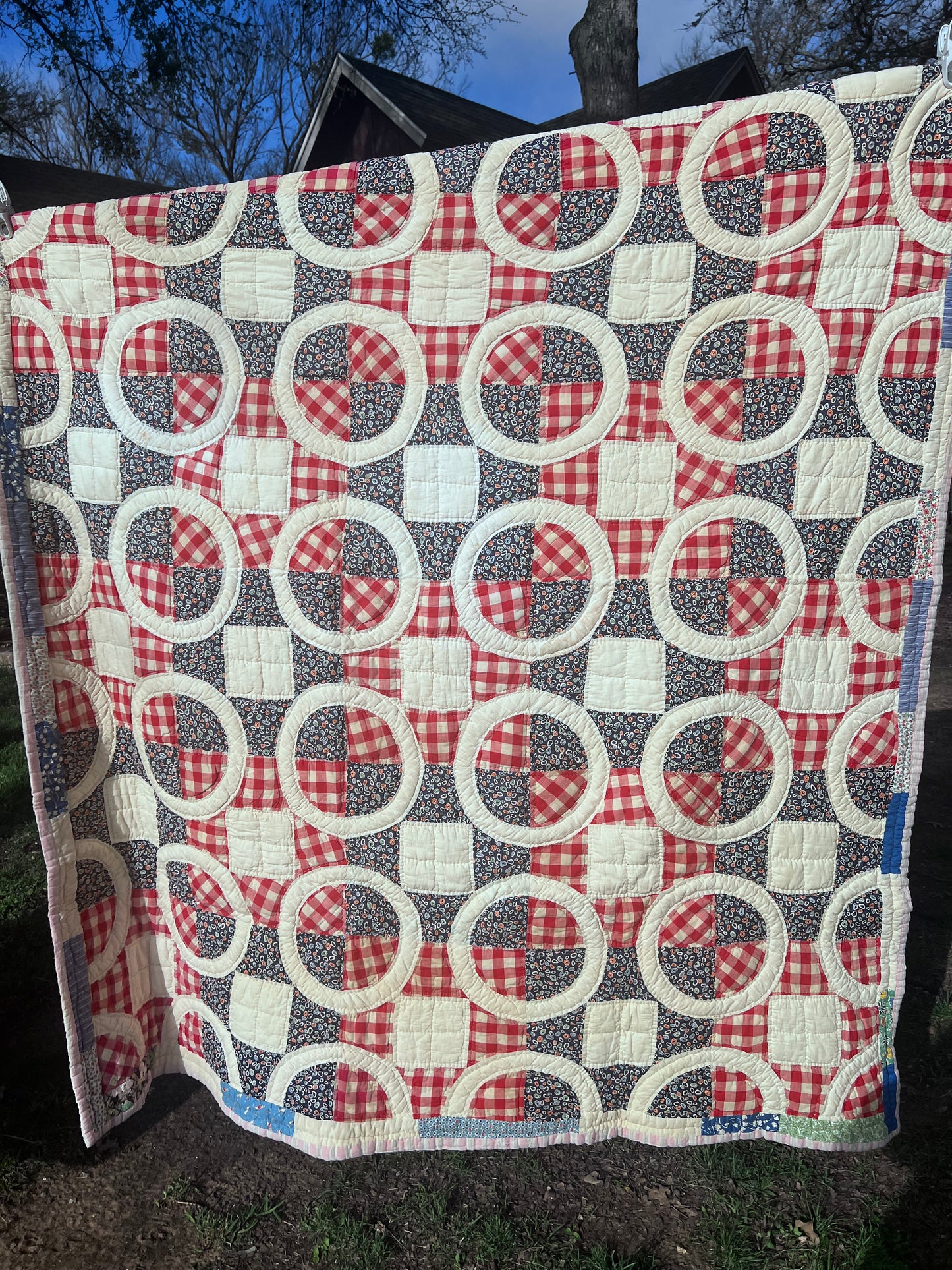 Red, White & Blue Circle Farmhouse Quilt