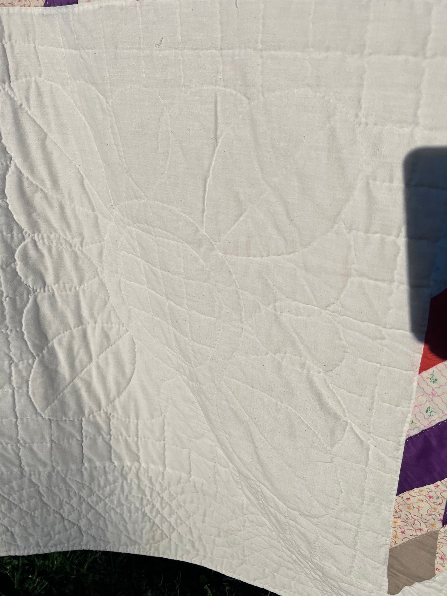 Glorious Lone Star Hand Quilted Vintage Quilt