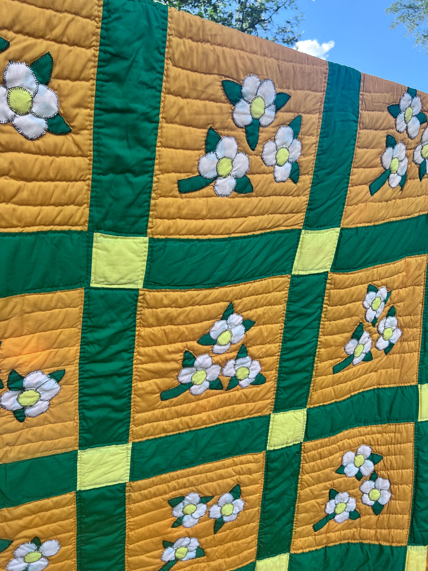 A stunning and unique dogwood floral appliqué quilt - King size