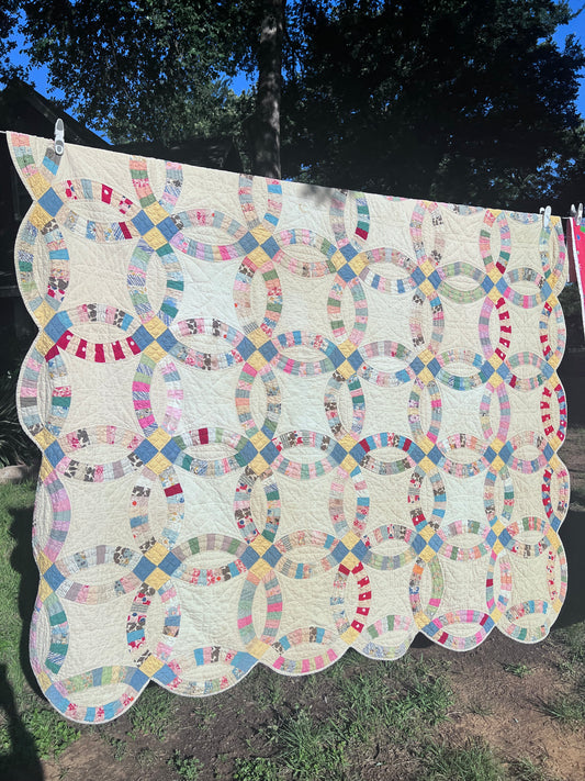 Double Wedding Ring - one of the most recognizable and beloved American quilt designs