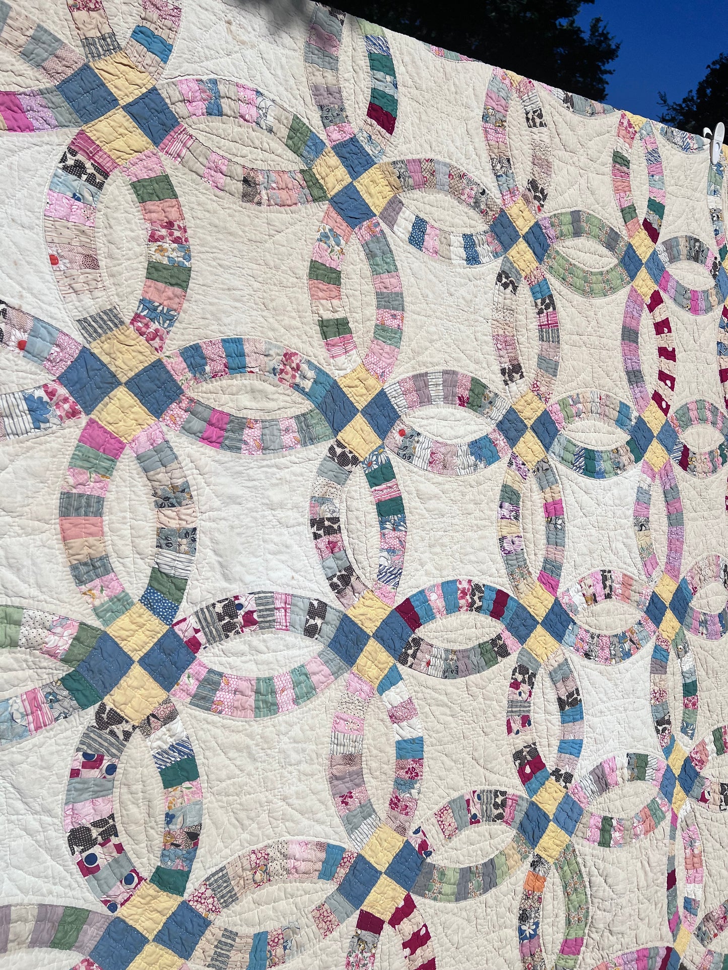 Double Wedding Ring - one of the most recognizable and beloved American quilt designs