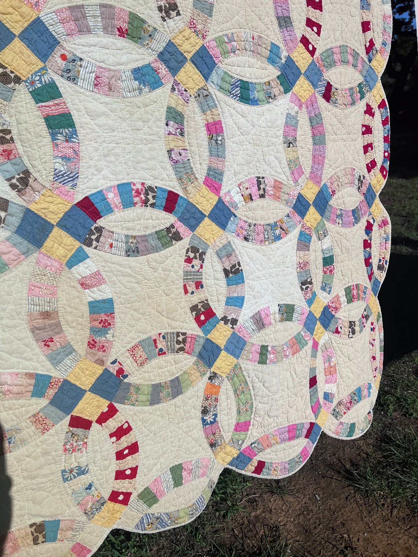 Double Wedding Ring - one of the most recognizable and beloved American quilt designs