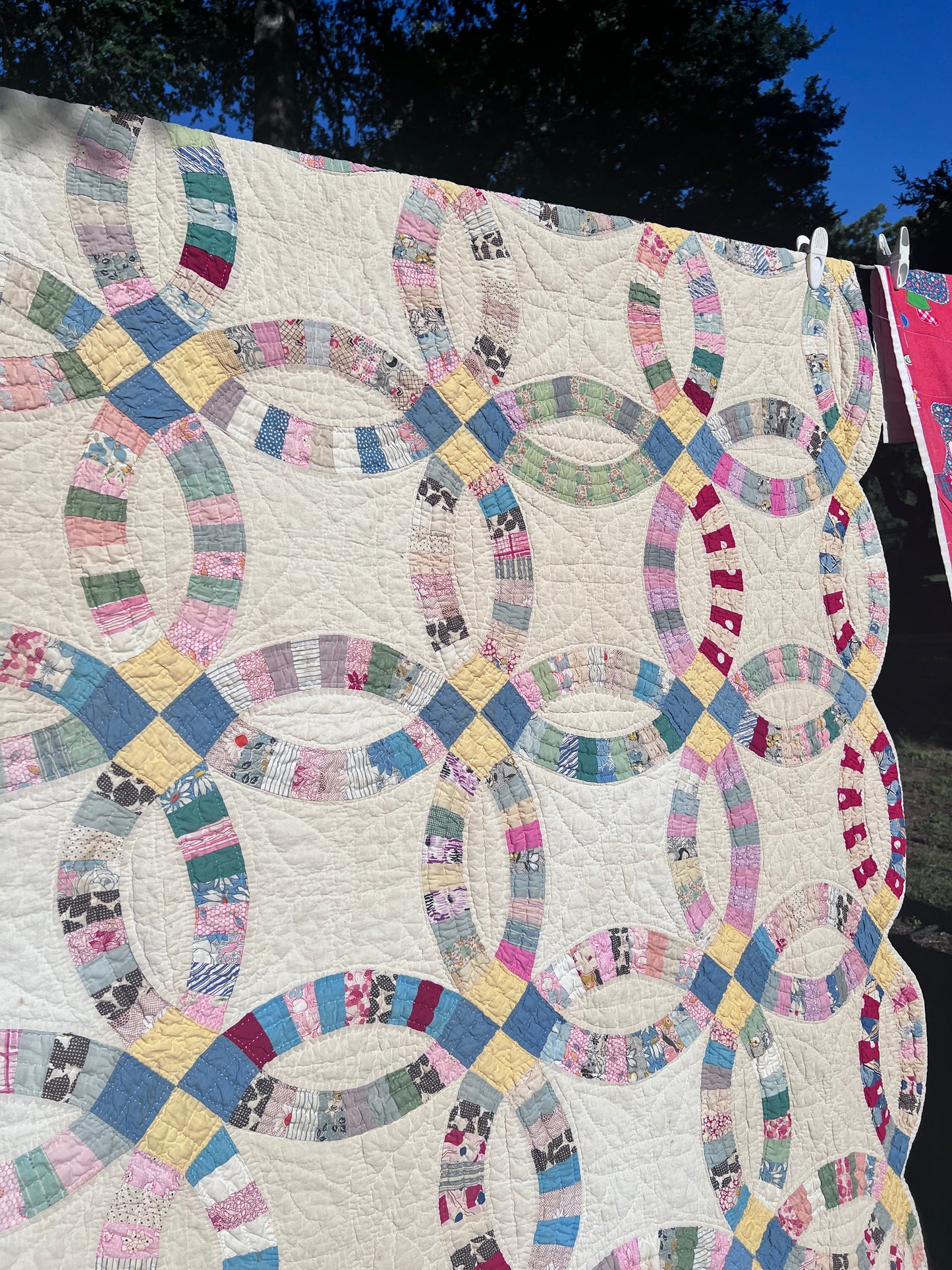 Double Wedding Ring - one of the most recognizable and beloved American quilt designs