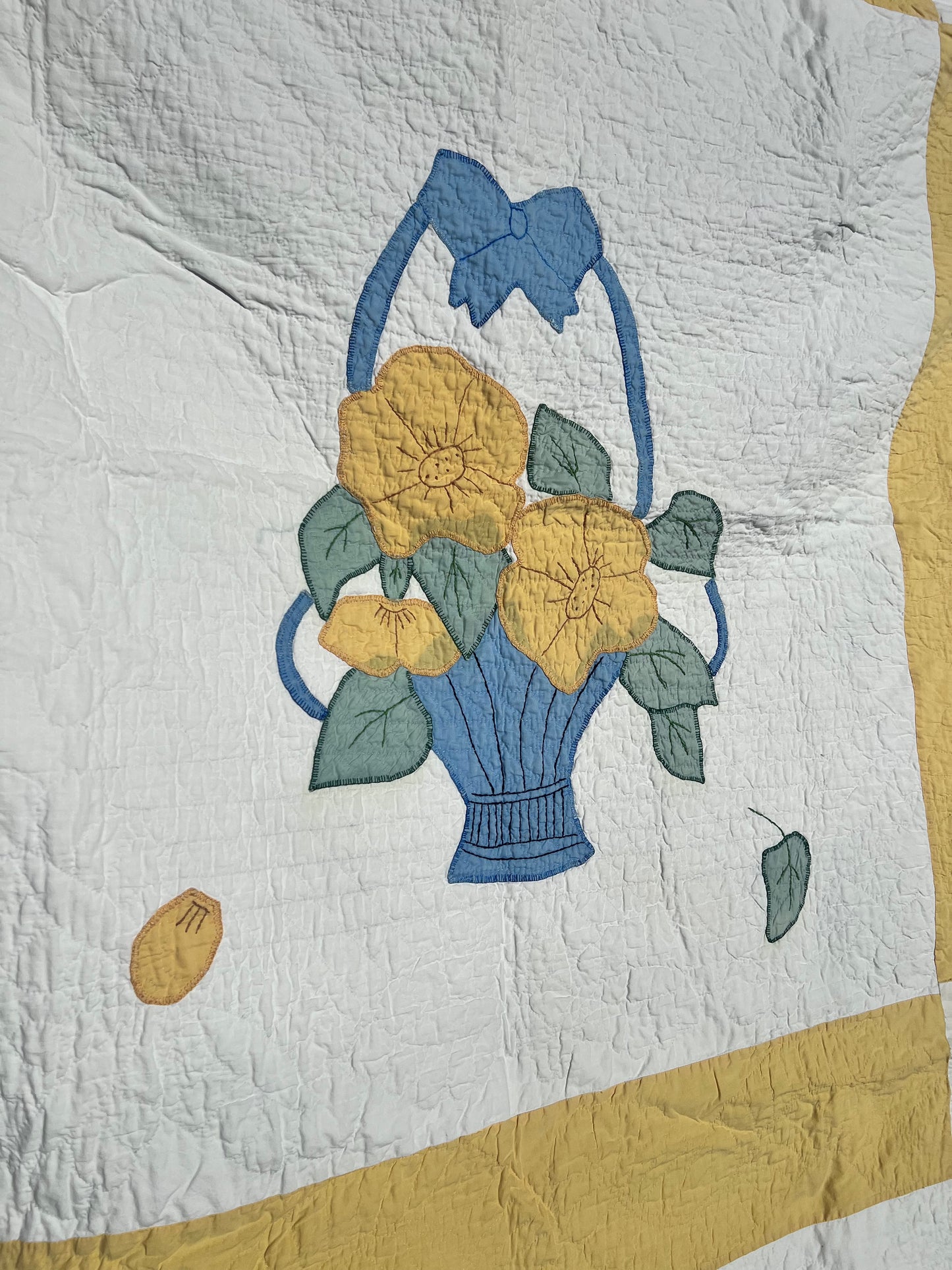 Vintage Applique Back of Flowers Hand Quilted and Appliqued Gorgeous Quilt