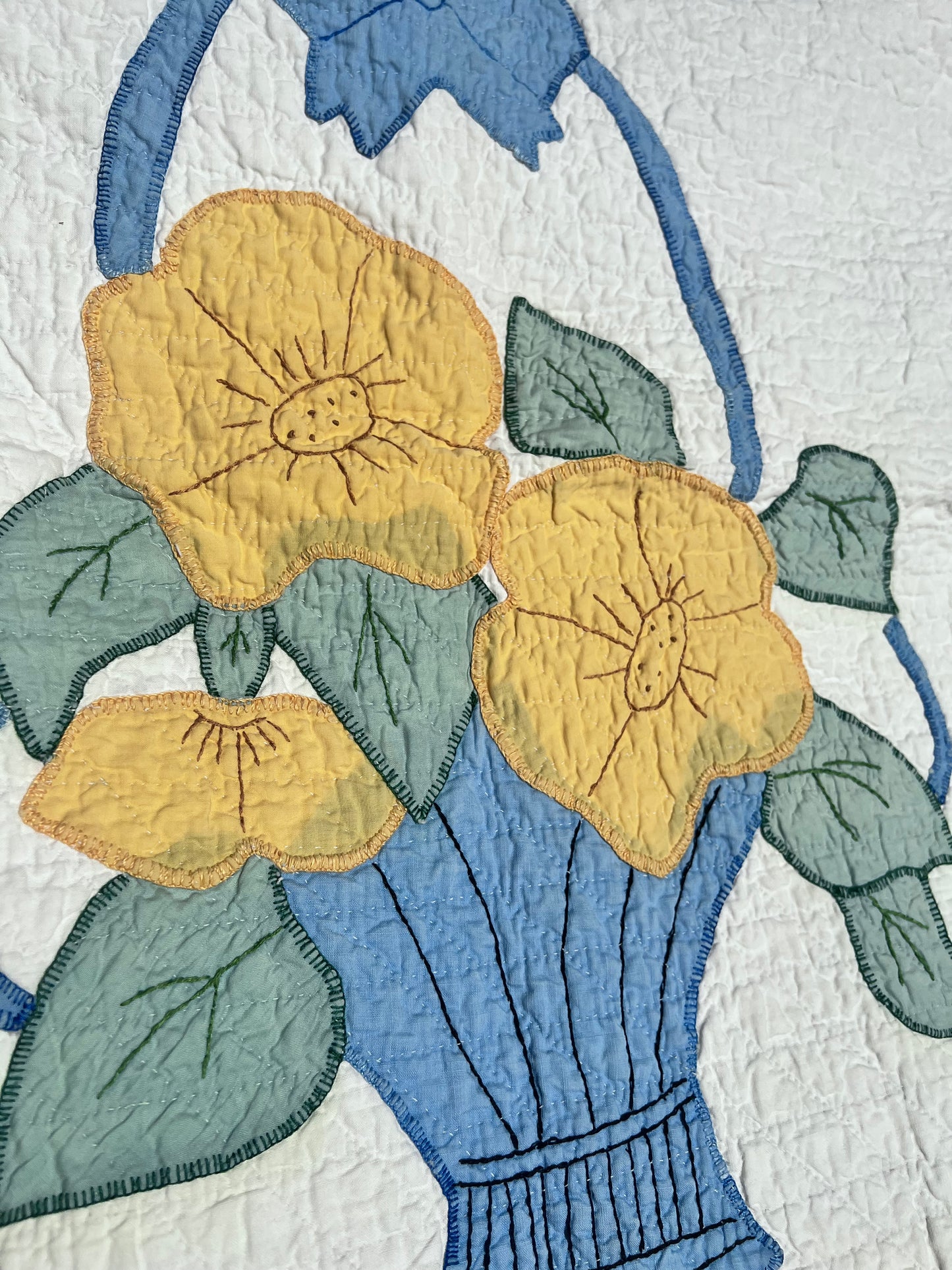 Vintage Applique Back of Flowers Hand Quilted and Appliqued Gorgeous Quilt