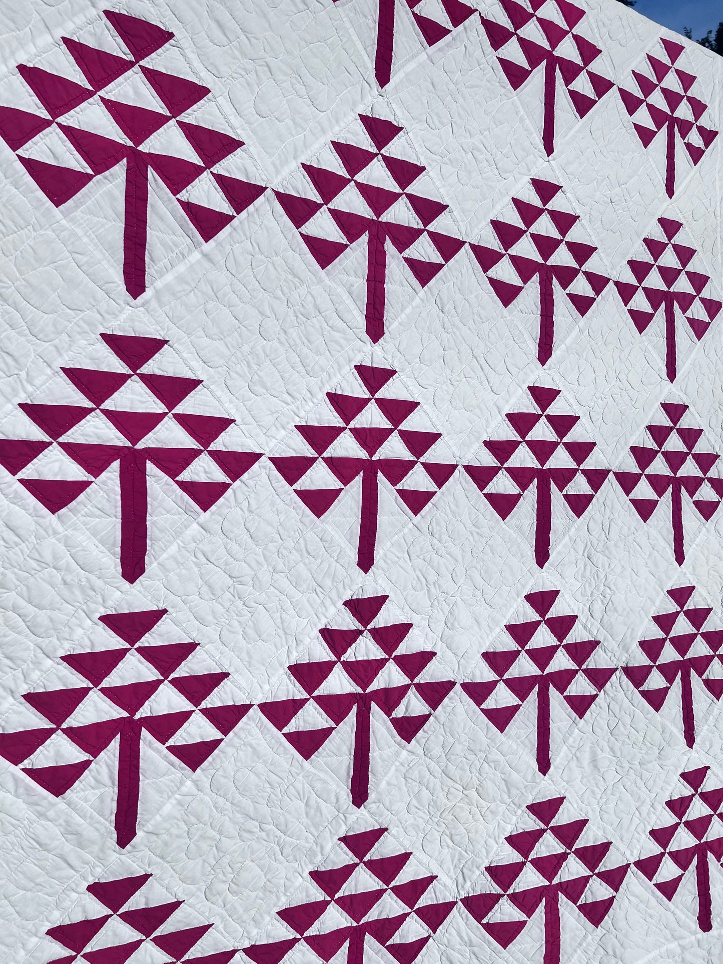 Stunning Pine Tree, Tree of Life Classic Red & White Vintage Quilt with Heart Hand Quilting