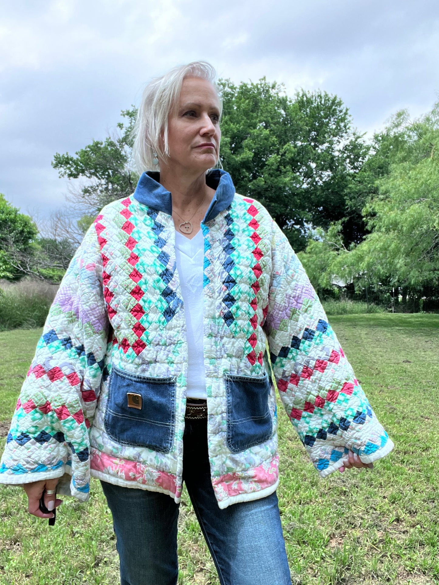 Stunning example of a "coat of many colors," utilizing the Trip Around the World