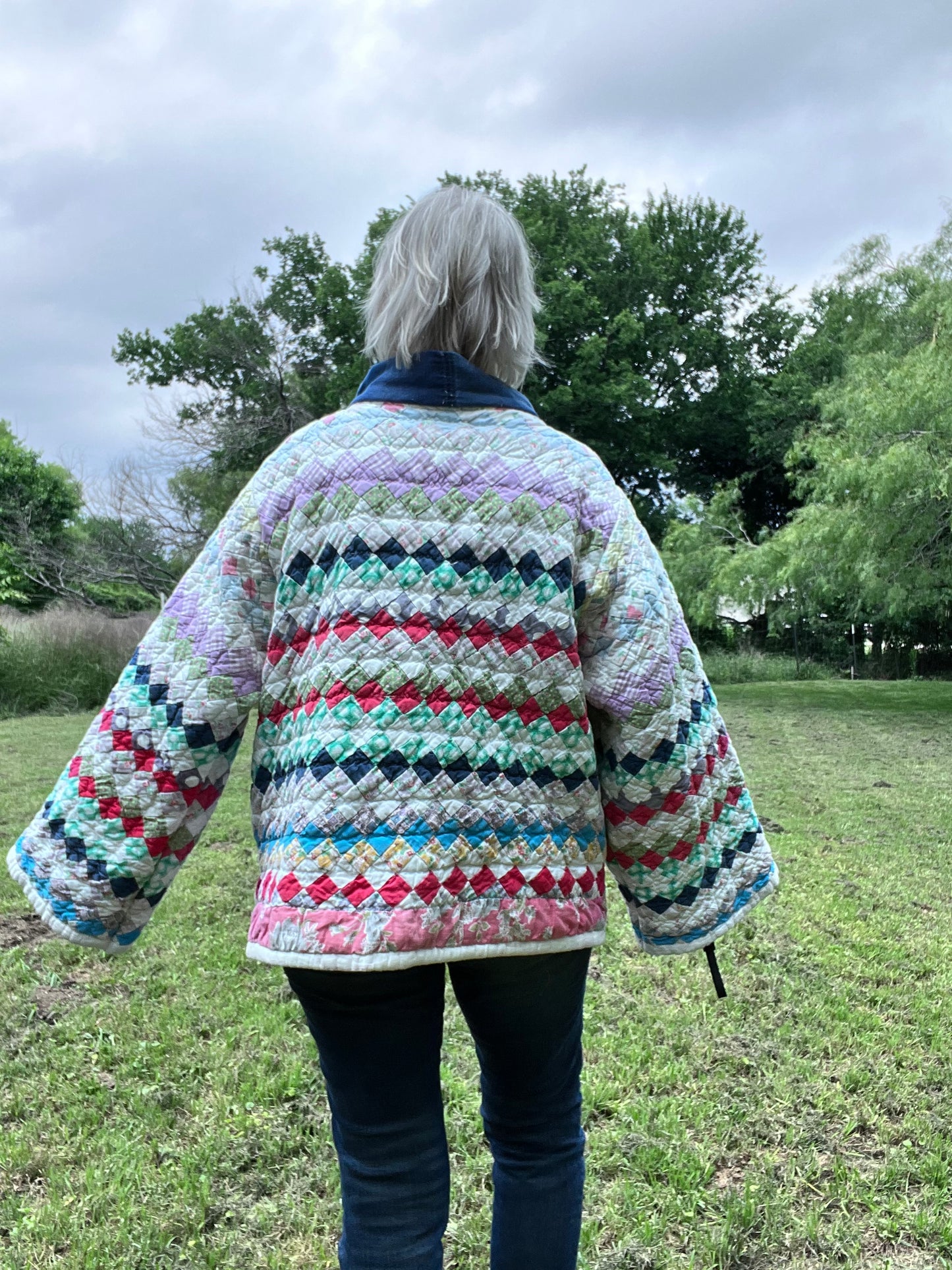 Stunning example of a "coat of many colors," utilizing the Trip Around the World