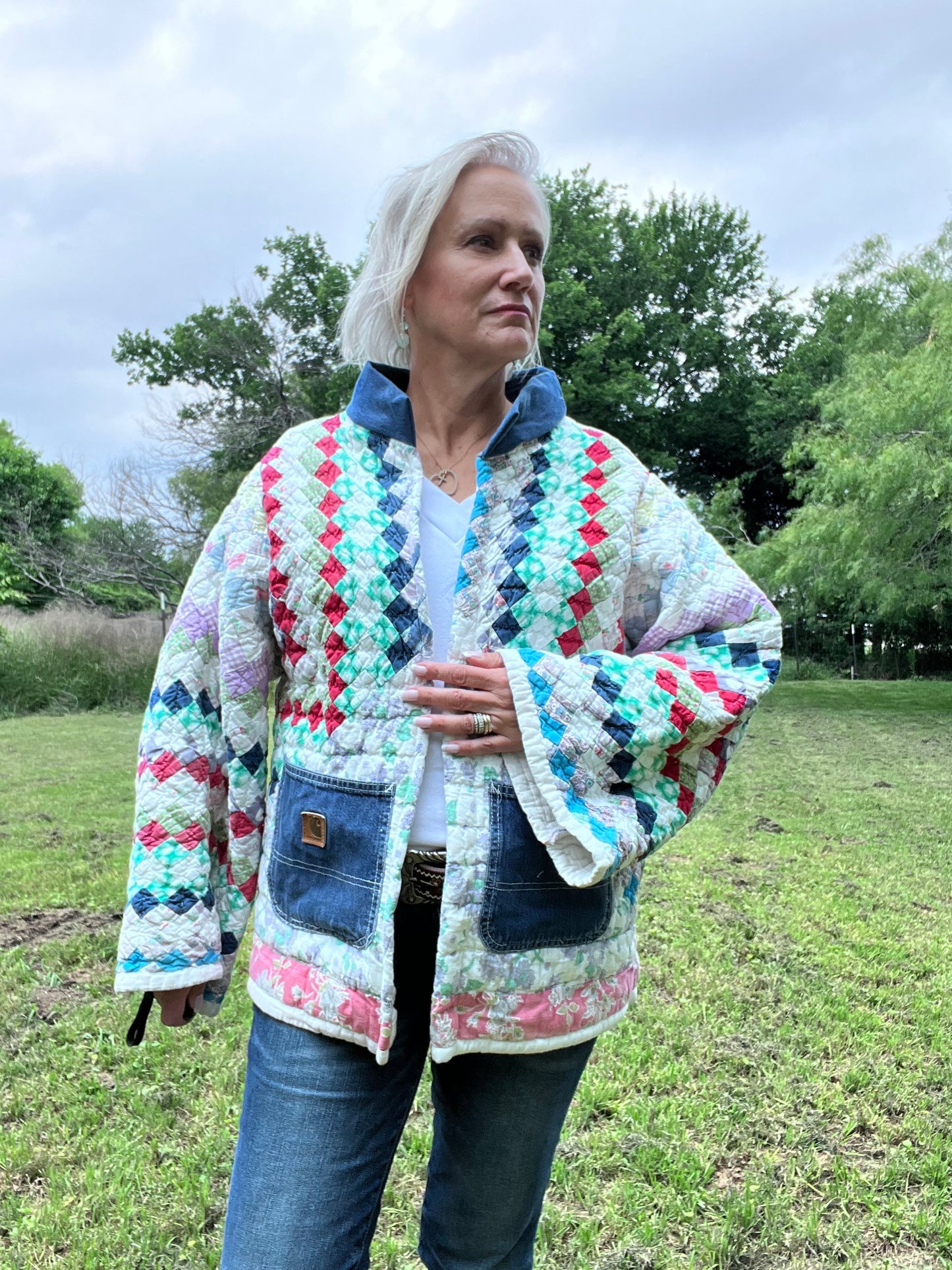 Stunning example of a "coat of many colors," utilizing the Trip Around the World