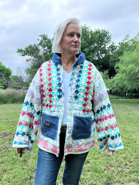 Stunning example of a "coat of many colors," utilizing the Trip Around the World