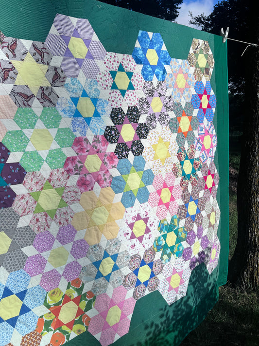 Gorgeous Vintage Quilt featuring Star of the West Block in a Floral Design