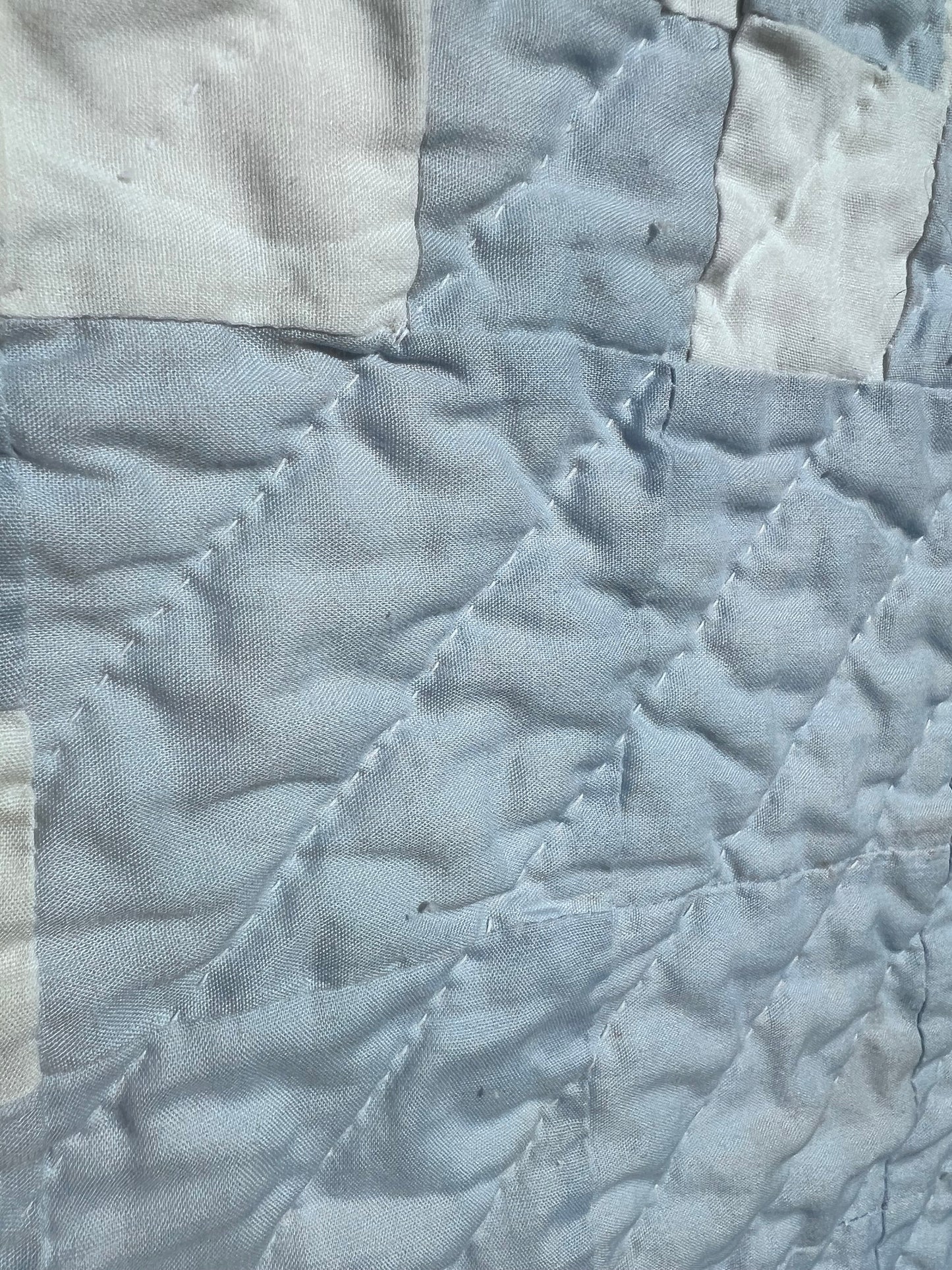Gorgerous Blue & White Irish Chain Vintage Quilt with Red Border - AMERICANA