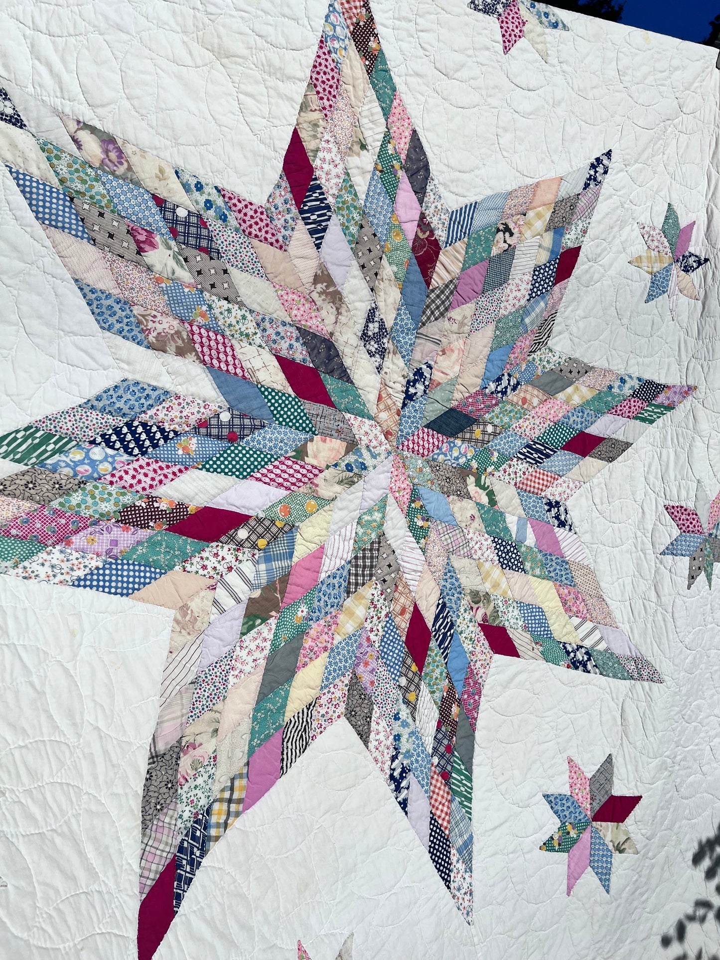 Pristine Excellent Feedsack Scrappy Lone Star Vintage Quilt