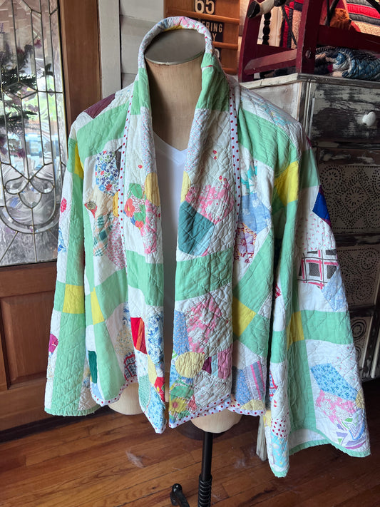 Beautiful Dresden Plate Handstitched Quilt Created in our Lucy Design Jacket