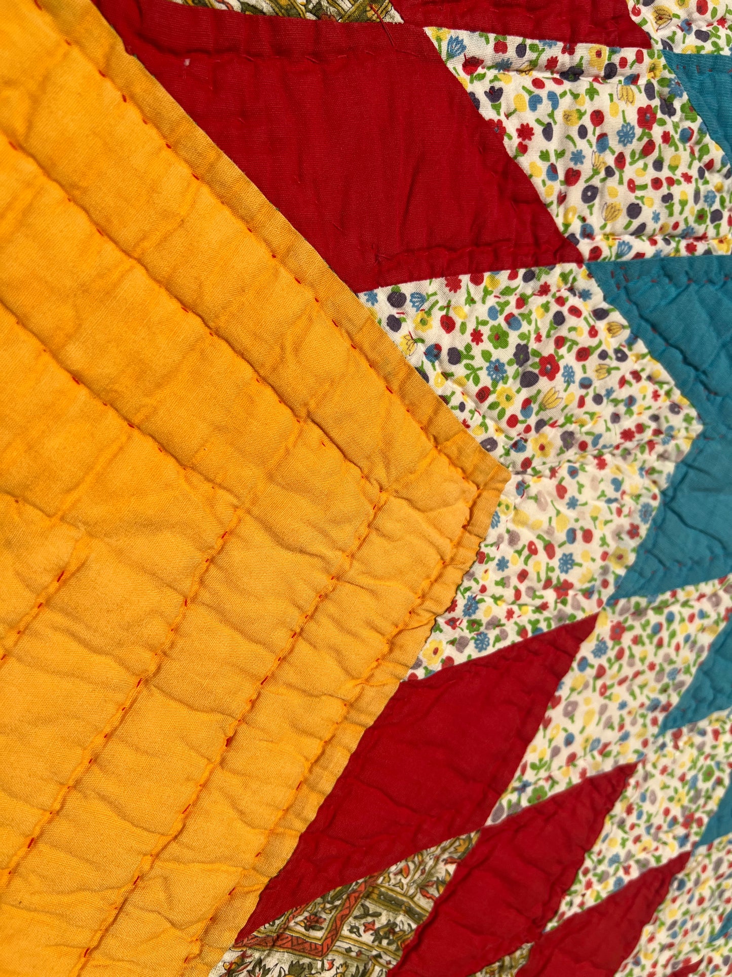 Speechless! Cheddar & Red Lone Star Vintage Quilt | CA 1930's