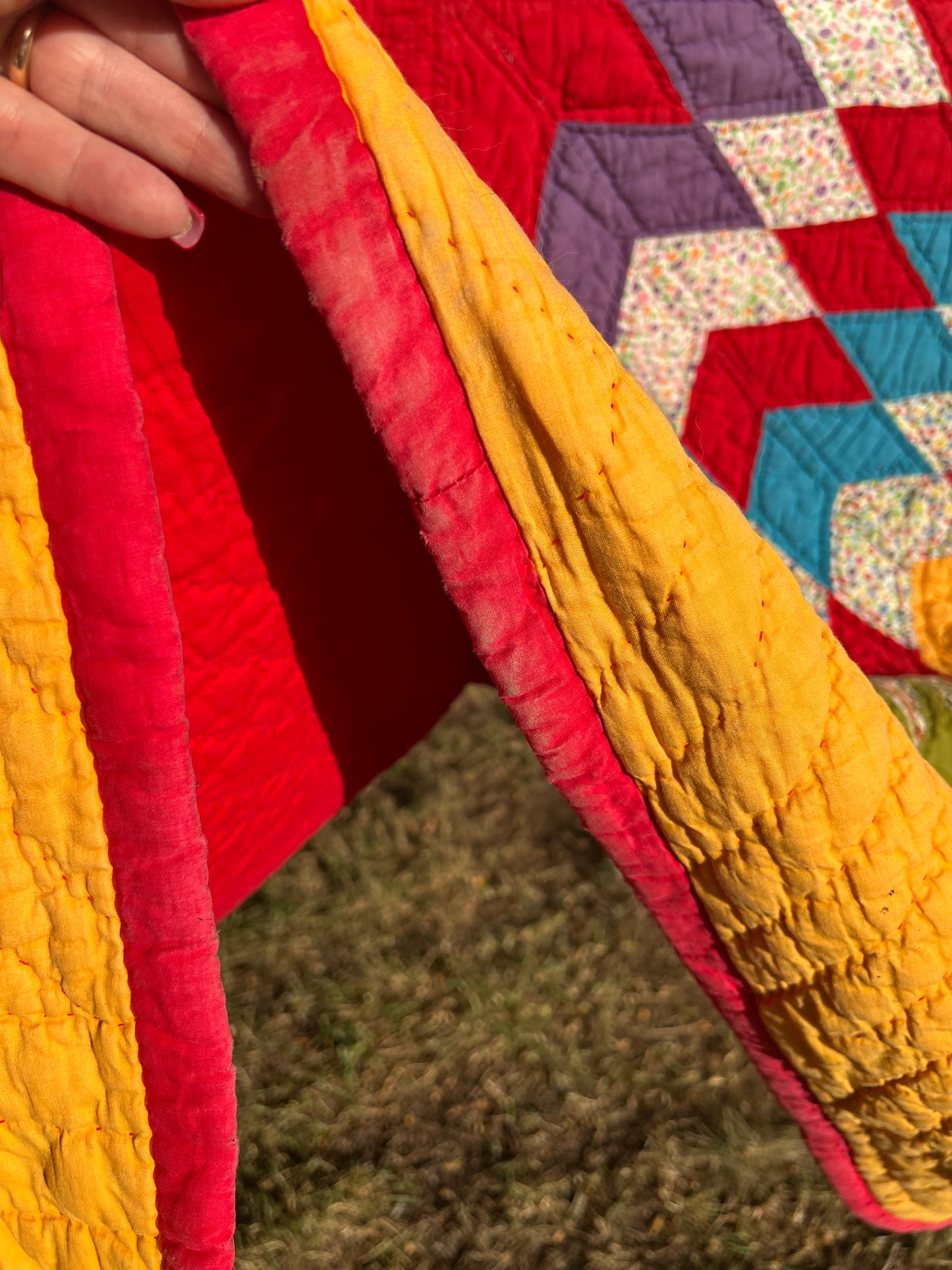 Speechless! Cheddar & Red Lone Star Vintage Quilt | CA 1930's
