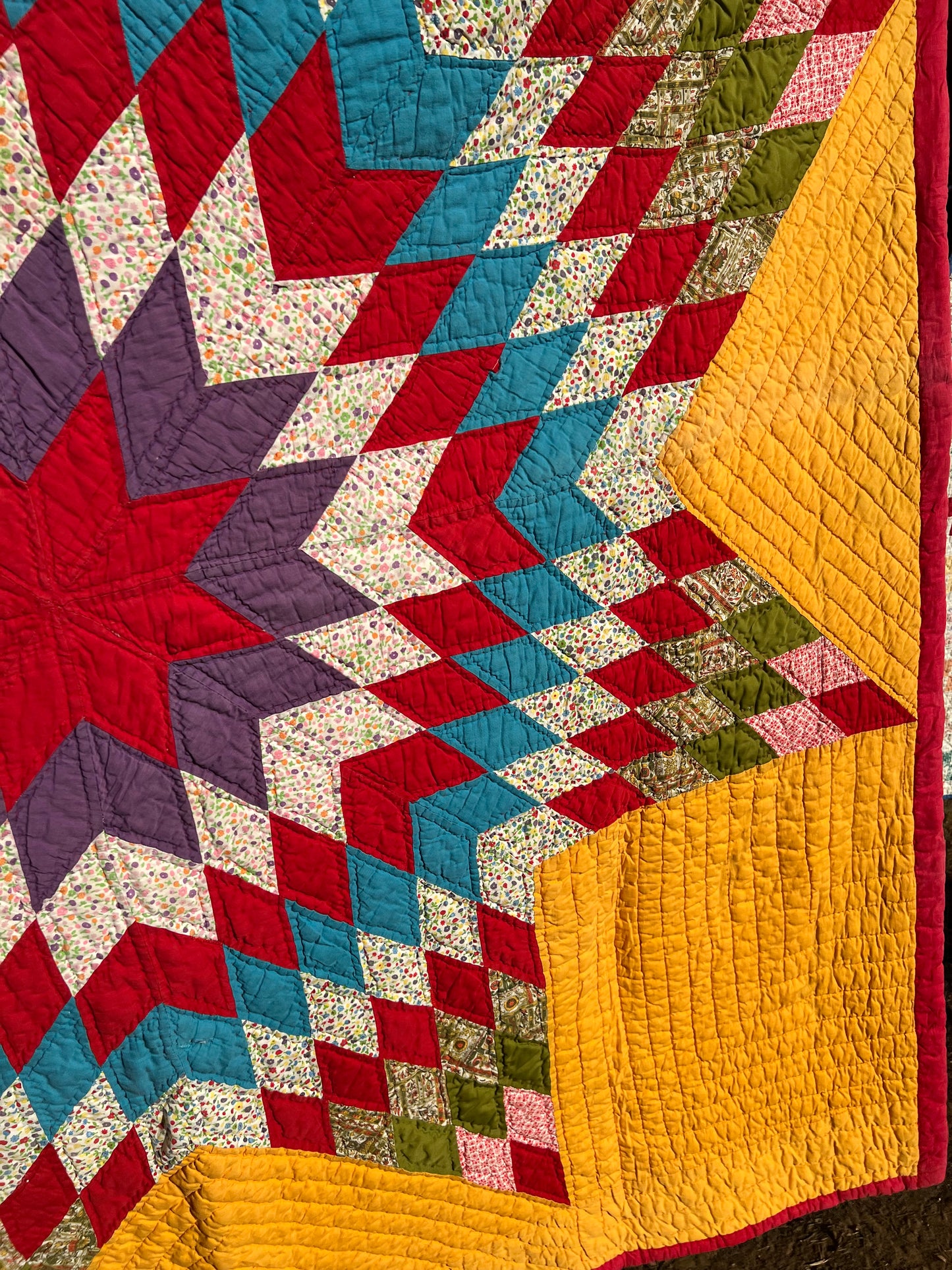 Speechless! Cheddar & Red Lone Star Vintage Quilt | CA 1930's