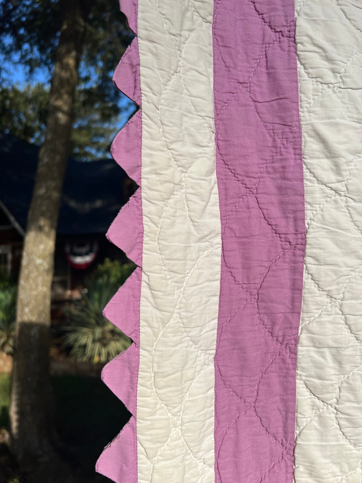 Rare and HTF Oak Leaf Vintage Quilt in Lovely Lavender and White